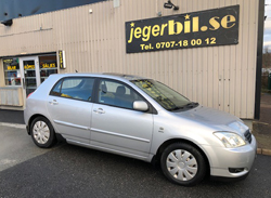 Toyota_Corolla_1.6_vvt-2004